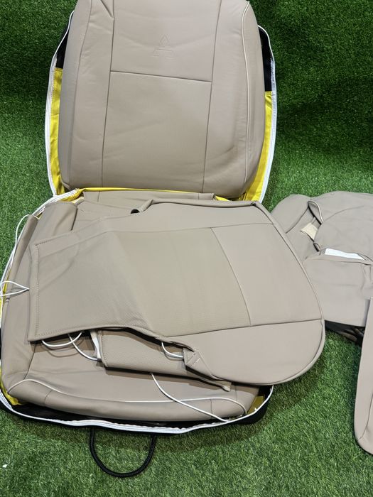 Модельные чехлы для Mitsubishi outlander 08-10г.в