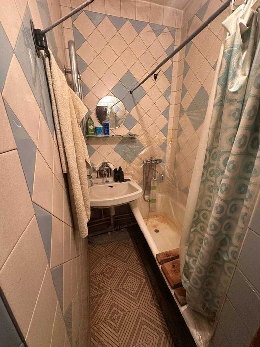 ПРОДАЕТСЯ 3/3/4 78м2 на: Ц-1  Английское пос во