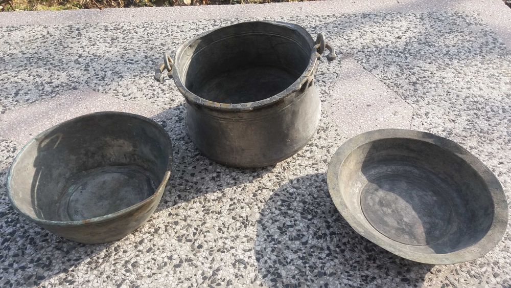 Медни, старинни съдове