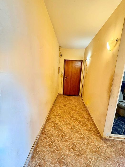 Продава се Двустаен апартамент в София, Люлин 10 - 68 кв.м за 2131 €/кв.м - Снимка #7