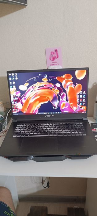 Продаю игровой ноутбук ARDOR GAMING