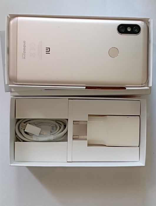 Mi A2 Lite продается
