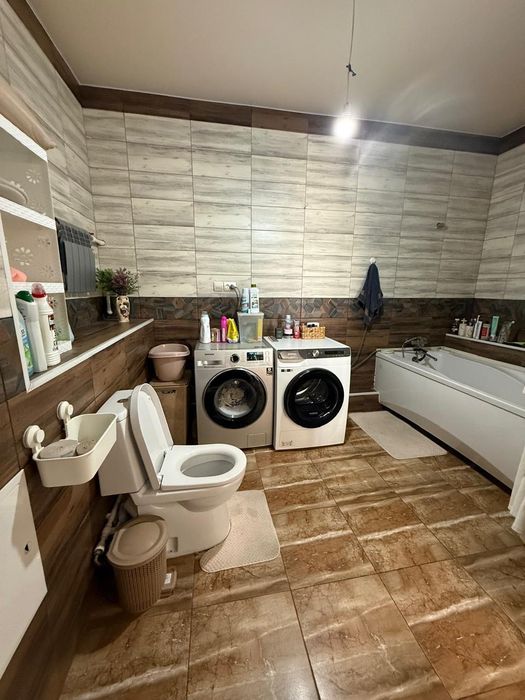 Продам трёх комнатную квартиру