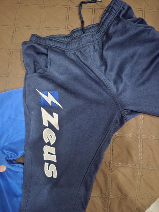 Продавам спортен екип Zeus