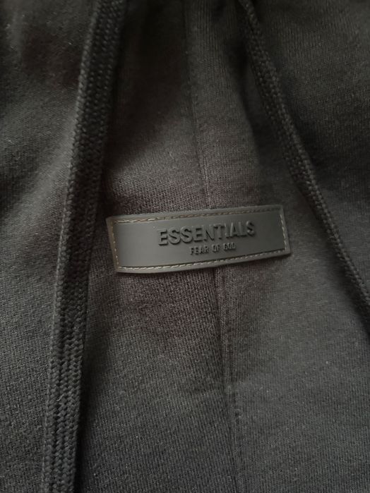 Pantaloni Essentials