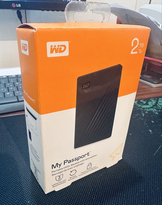 Внешный накопитель 2 TB
