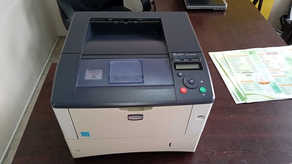 Отличен! Лазерен принтер Kyocera FS 2020D с дуплекс и мрежа