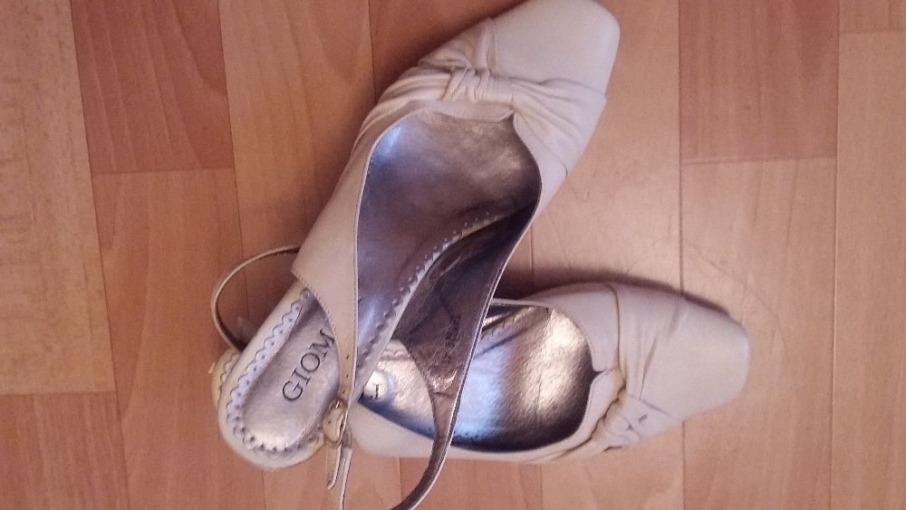 Босоножки р 41  .