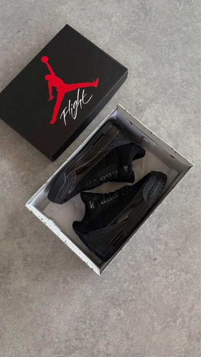 Air Jordan 3 Retro “Black Cat”