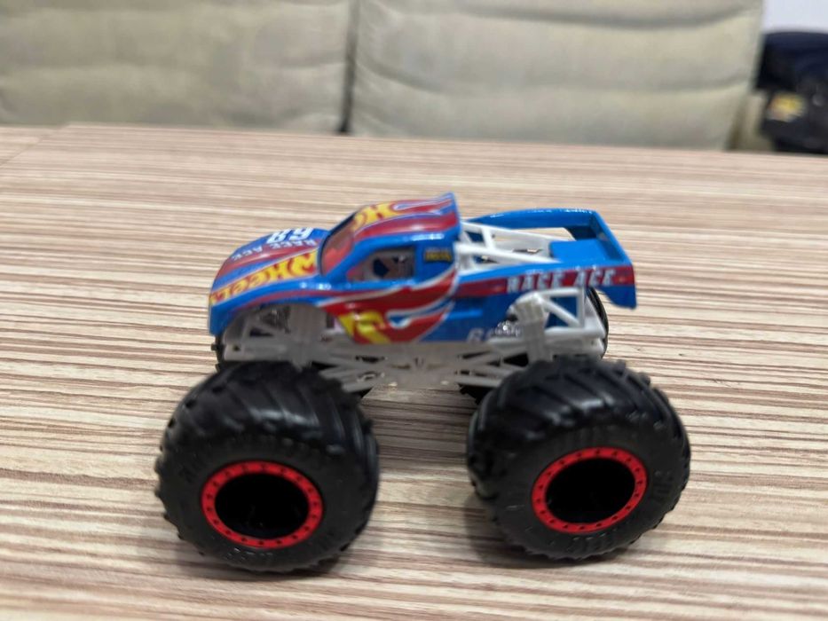 Hotweels - MonsterTruck