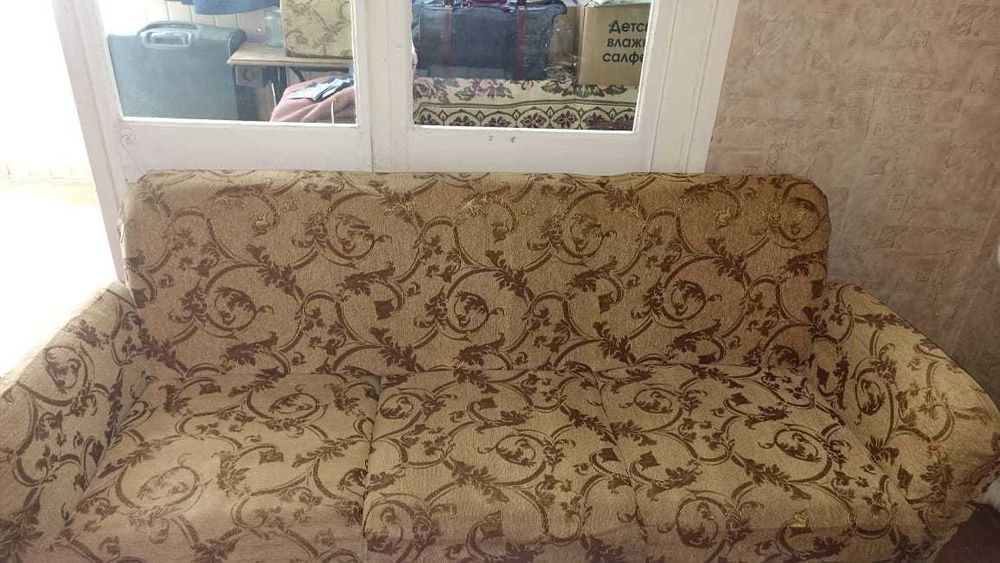 Продаются два дивана (не раскладные)