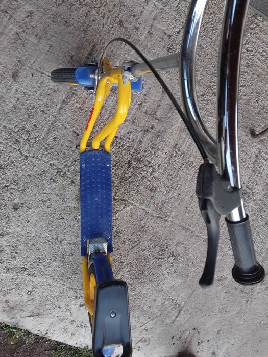 Vând trotineta Kettler