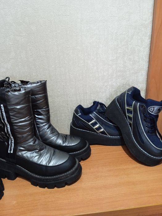 Продам обувь на весну,сапожки в очень хорошем состоянии,ботинки новые.