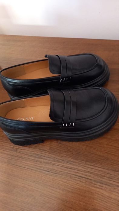 Кожаные лоферы St&Sat Алматы