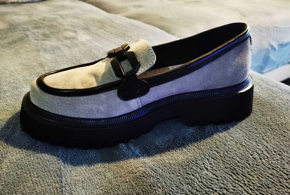 Дамски обувки от естествена кожа