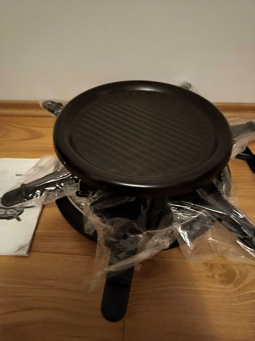 Gratar de masa /Grill electric Nou cu 6 Raclete Cu Plită Caseno 900 W