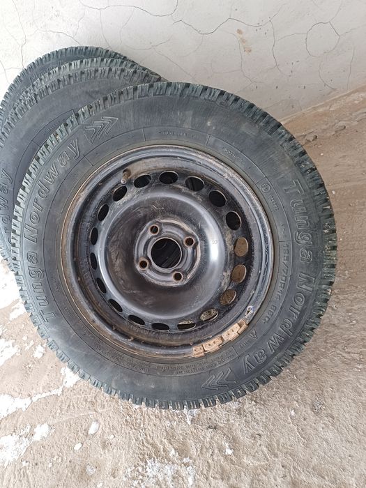 Шины зимние 185/70R14