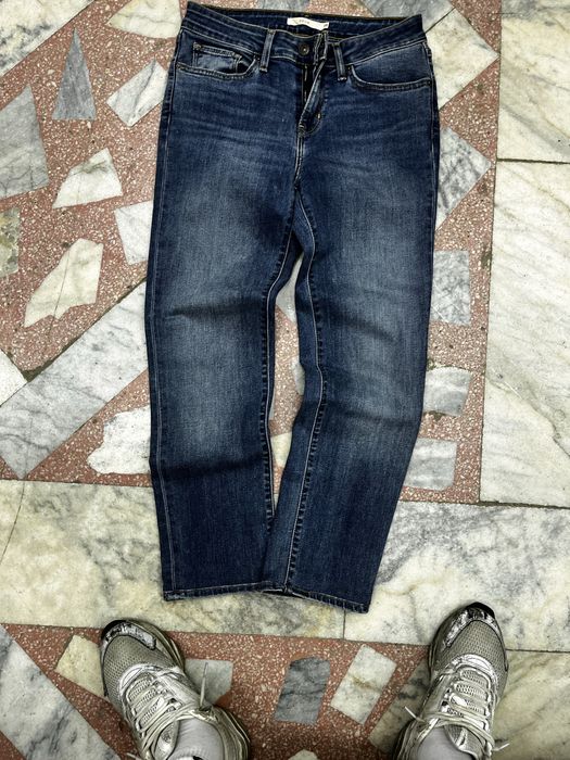 Продам оригинальные джинсы левайс