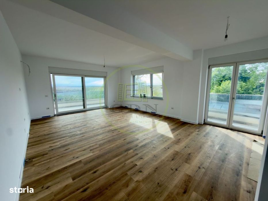 Apartament 2 camere, decomandat, 99.5 mp, Centru