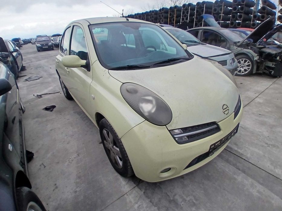 Dezmembrez nissan micra