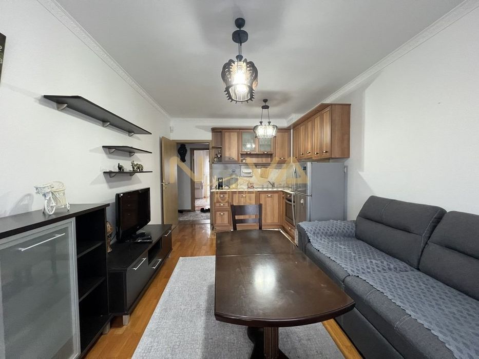 Продава се Двустаен апартамент в Варна, Погреби - 64 кв.м за 1032 €/кв.м - Снимка #3