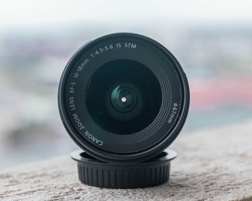 Obiectiv Canon 24-105 RF F4-7.1 IS