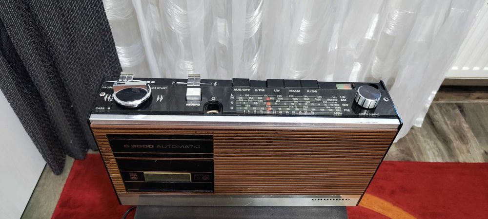 Radio/Casetofon portabil cu probleme Grundig C 3000 Automatic