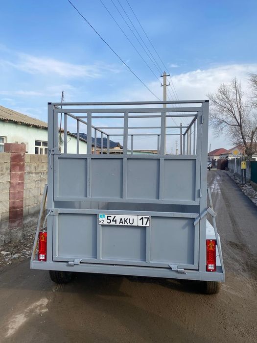 Прицеп Коневозка