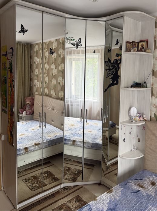 Шкаф в спальную комнату