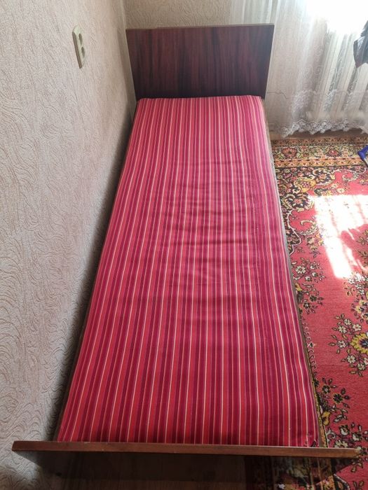 Кровать одноместная