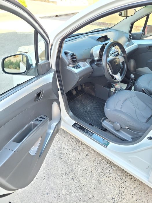 Chevrolet spark 1.25 euro
