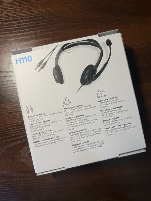 Наушники-микрофон Logitech
