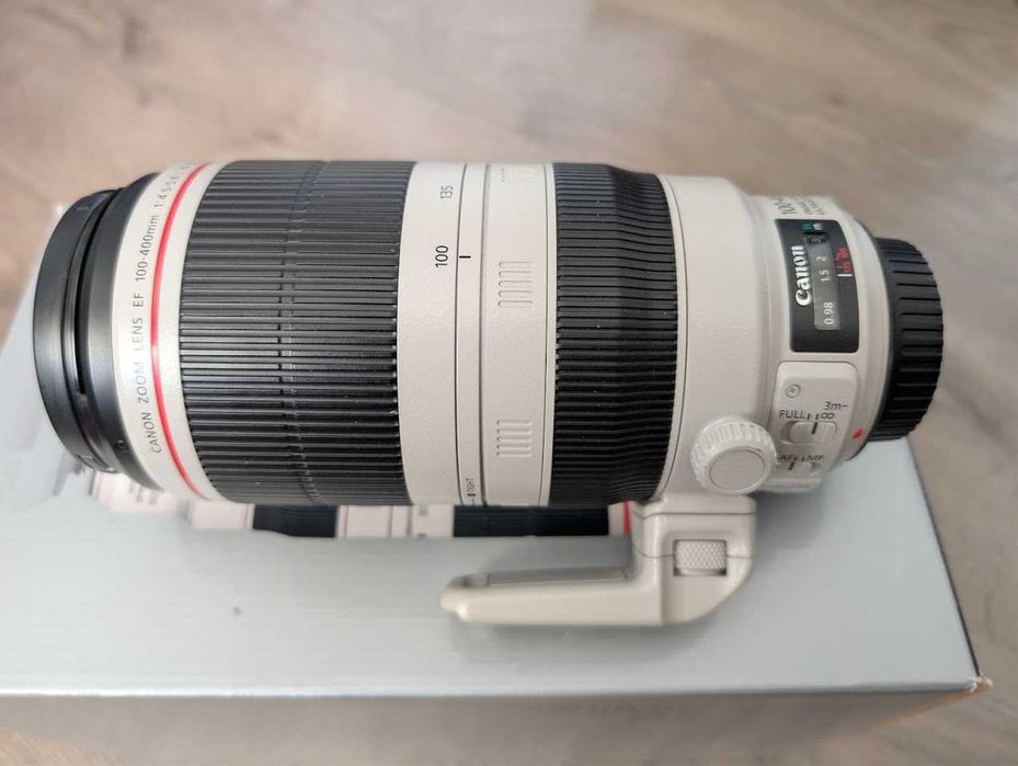 Обектив Canon EF 100-400 mm f/4.5-5.6L IS II