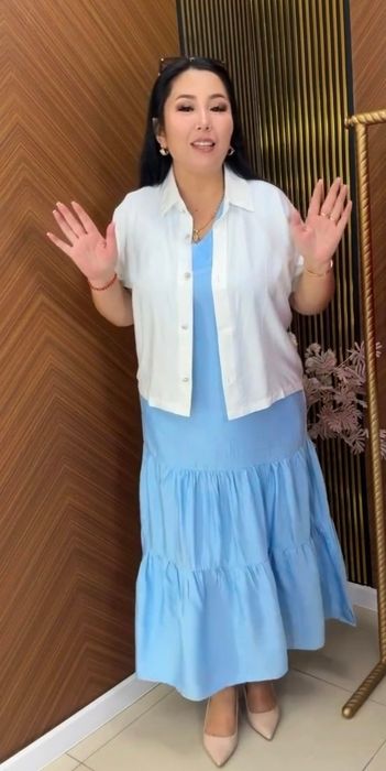 Продаю одежду обувь все новое листайте