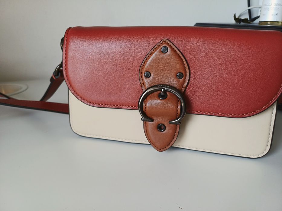 Малка чанта Coach
