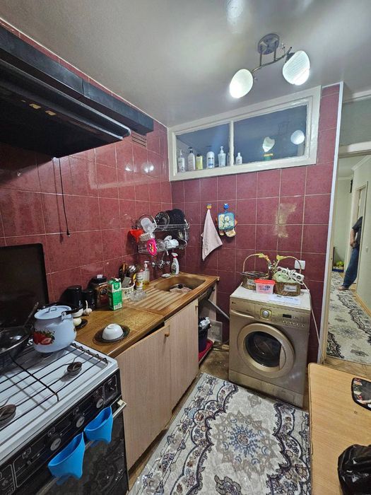 Продаётся 4/2/4 Буюк ипак йули метро