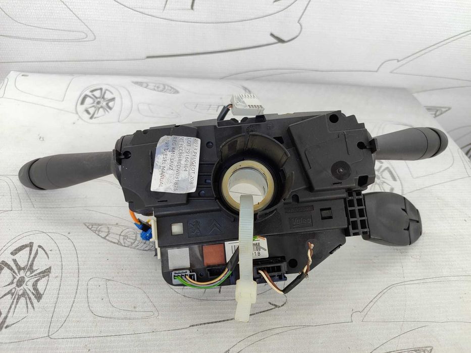 Ansamblu manete comenzi volan + spiră Peugeot 208 I 98030392ZD 2013 / [2012-2019] / (5B3)