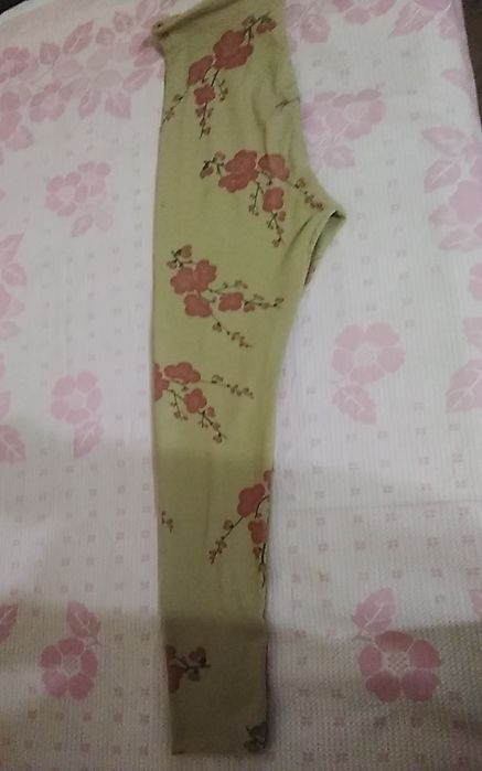 Костюм  ,юбка  ,  лосины  .