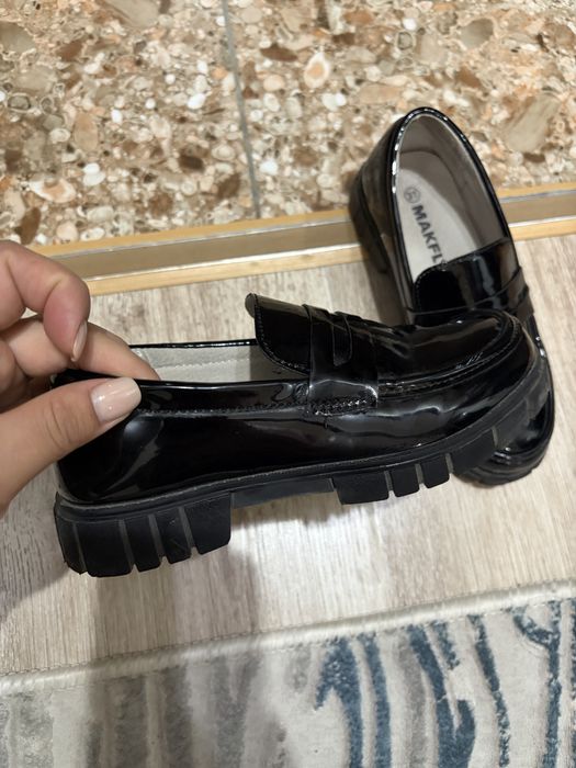 Туфли на девочку