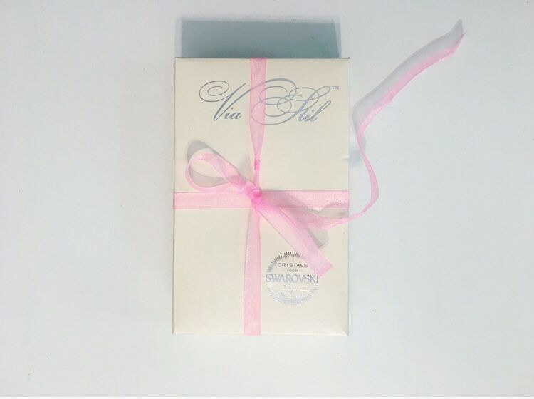 Колие Swarovski в подаръчна кутия