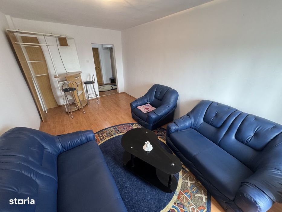 Apartament 2 camere zona Poarta 6 cu Centrala si Parcare