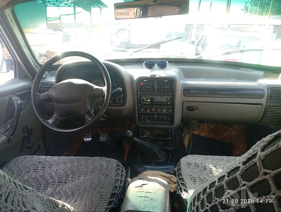 Gaz 3110 naqdga sotiladi 2000 yil