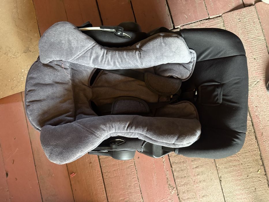 Детское авто кресло