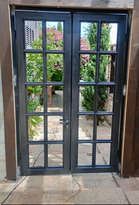 Confecții metalice, Garduri,Porți,Balustrade,Grătare,Sudor,Lăcătuș.