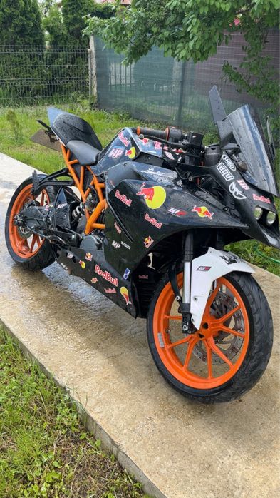 vând ktm rc de 125