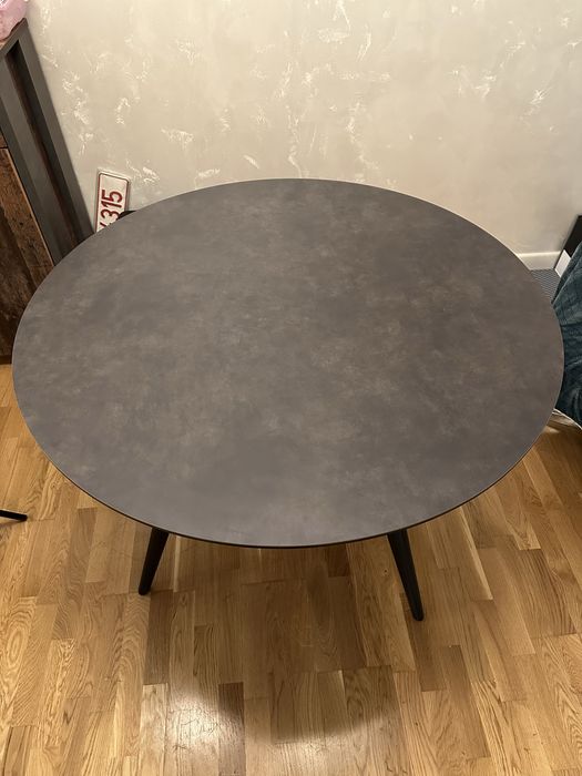 Masă din metal, ceramică, 120/76 cm