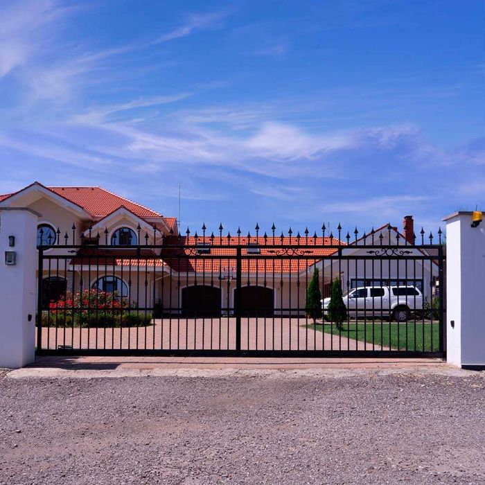 Kit automatizare complet porti autoportante PNI AP800C,