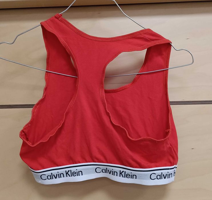 Calvin Klein-Много Запазено