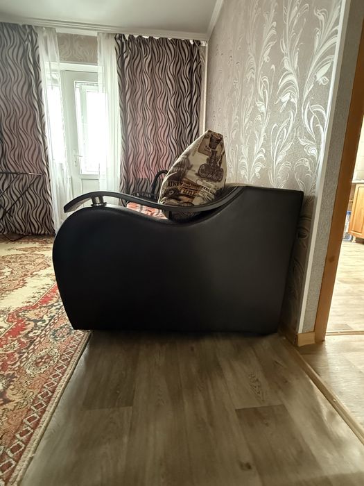 Продается раскладной диван