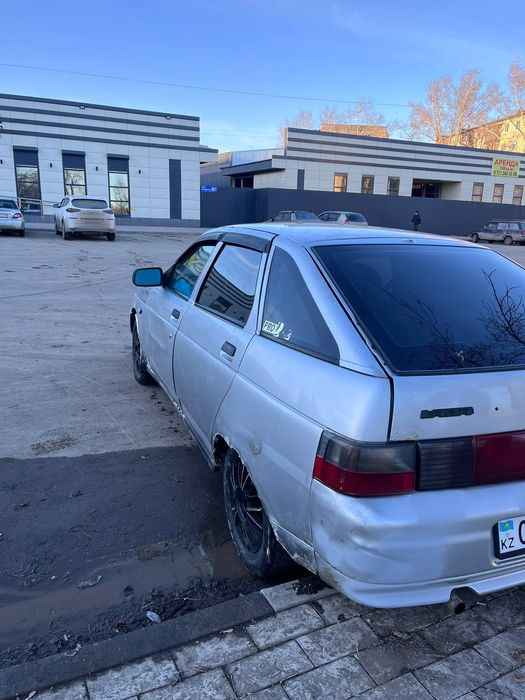 Продам ваз 2112 на ходу